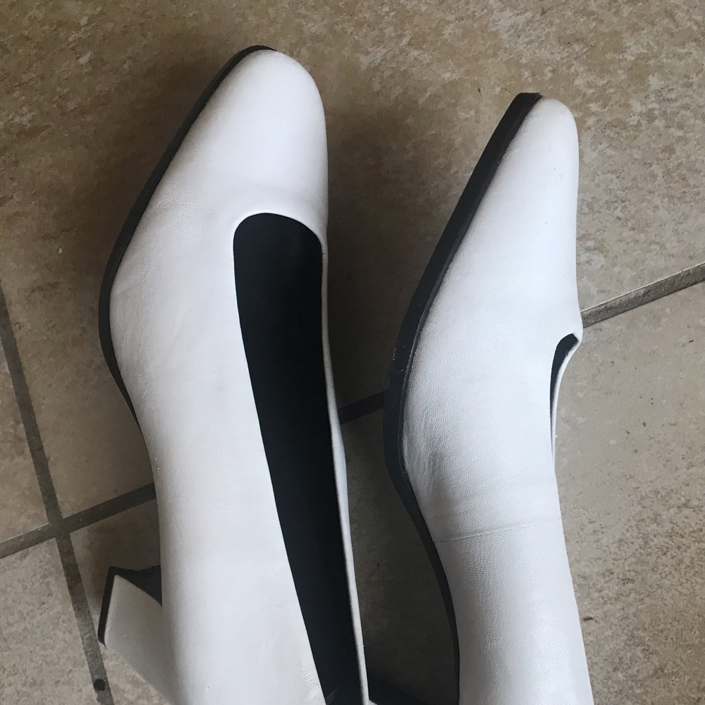 Aerosales